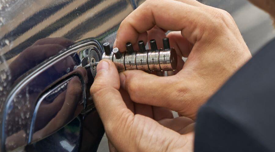 Expert tile roof repair services in Lulu, FL